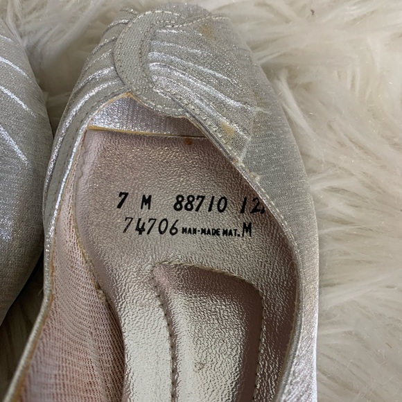 Vintage Hush Puppies heels 80s silver metallic peep toe slingback Size 7 M - Picture 7 of 11